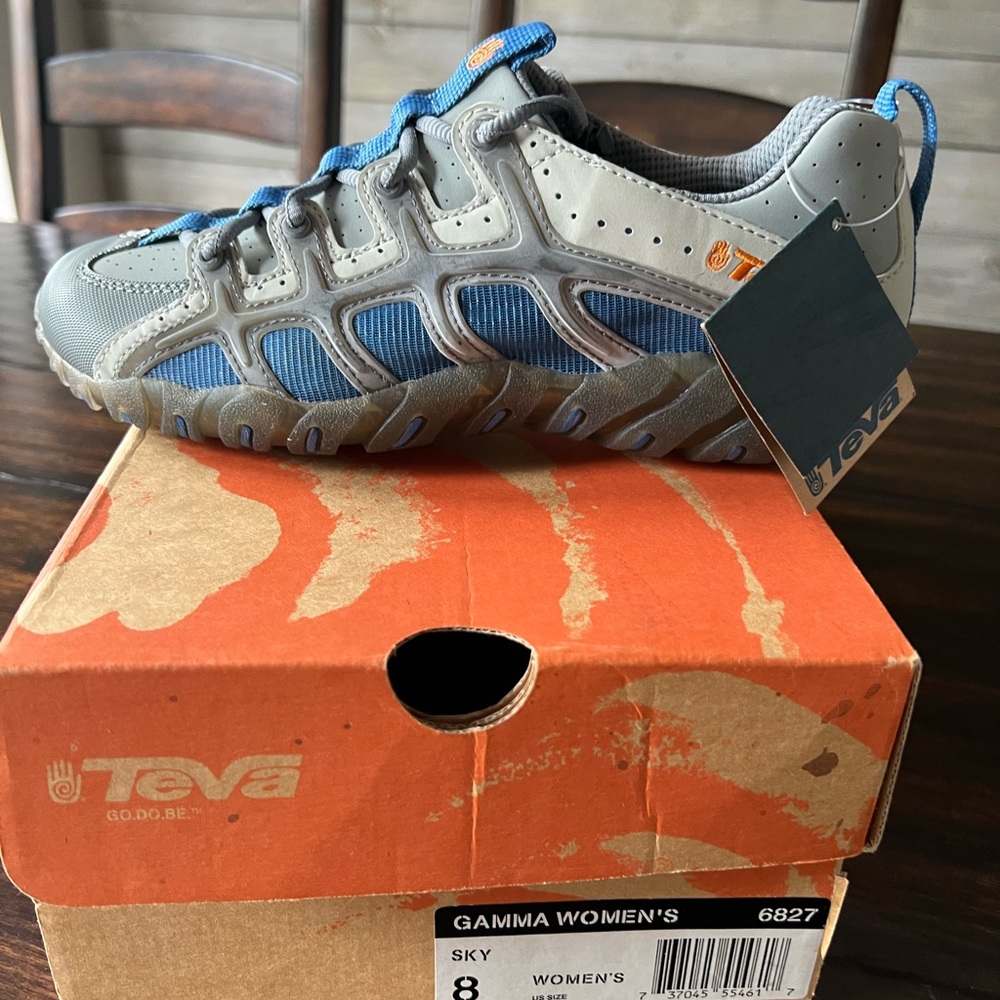 New in box Teva Water Shoes